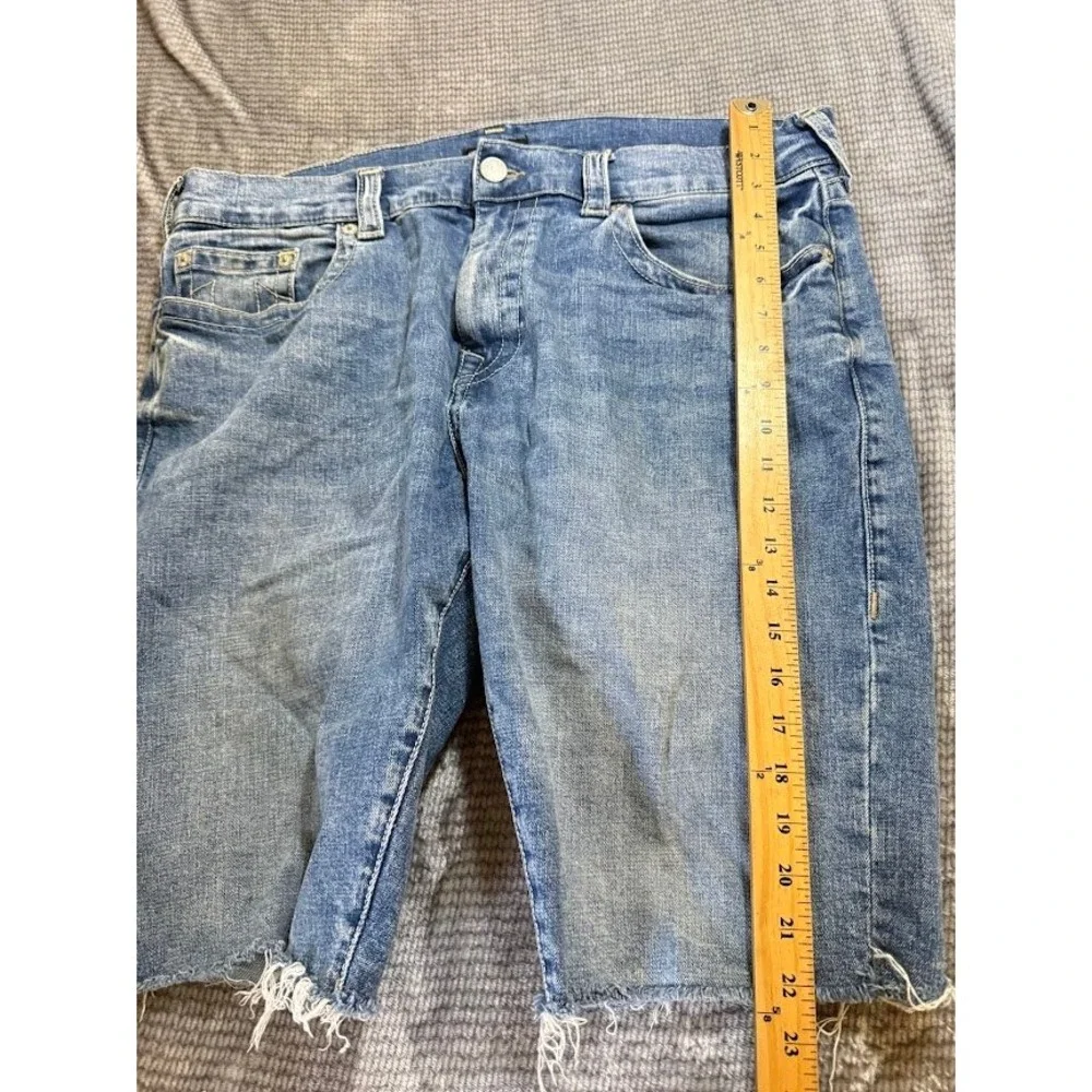 True Religion Ricky Relaxed Straight Denim Shorts Men 38X11 Blue Cut Off Raw Hem